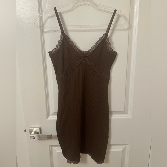 y2k Inspired Coquette Brown Lace Fitted Dress - Picture 1 of 3